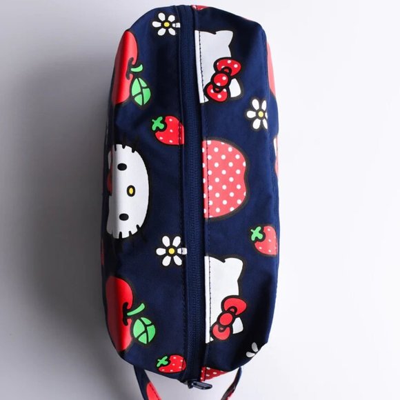 NWT BAGGU Dopp Kit, Hello Kitty & Apple - Picture 7 of 8